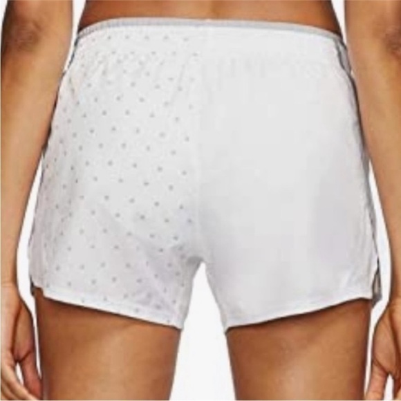 Nike Running Shorts - Picture 2 of 8